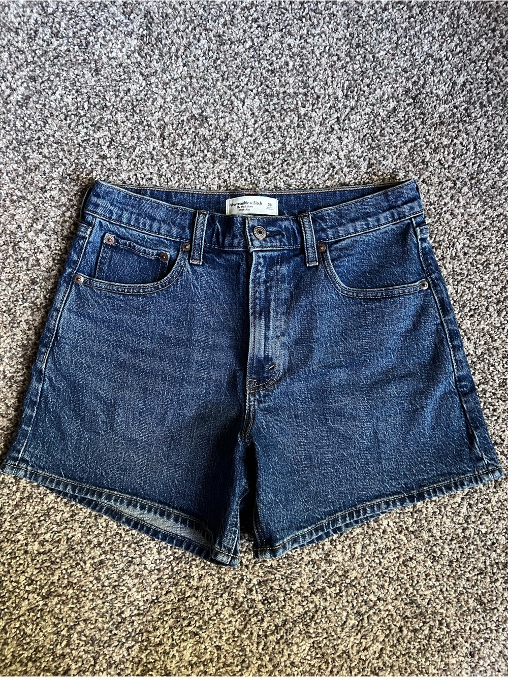 Abercrombie & Fitch Dark The Dad Short High-Rise Shorts